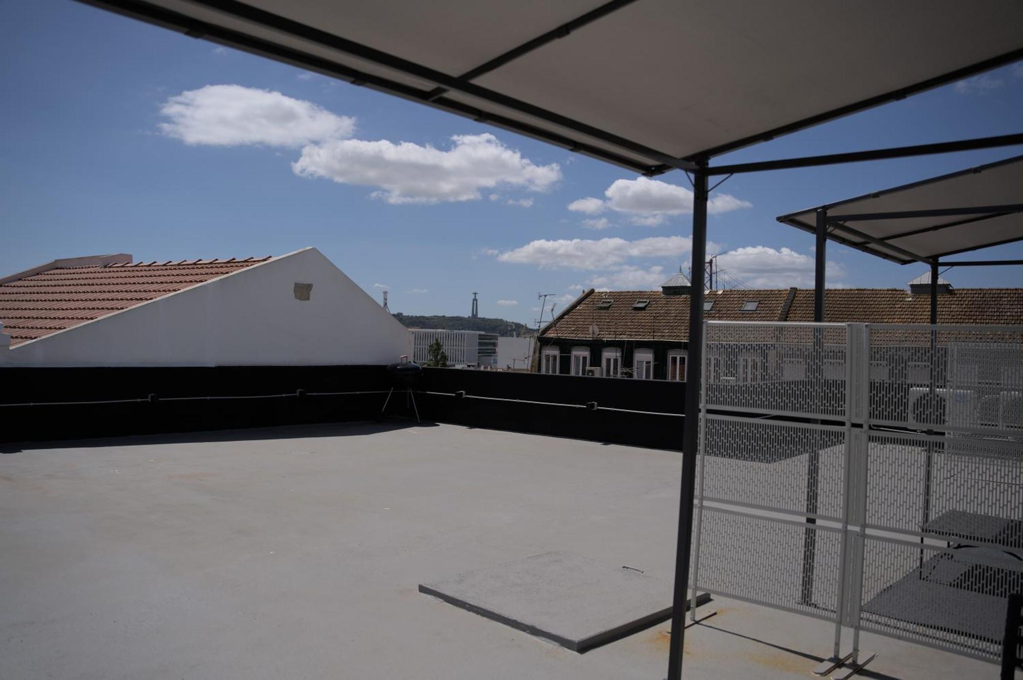 Elegant Flat Shared Outstanding Terrace