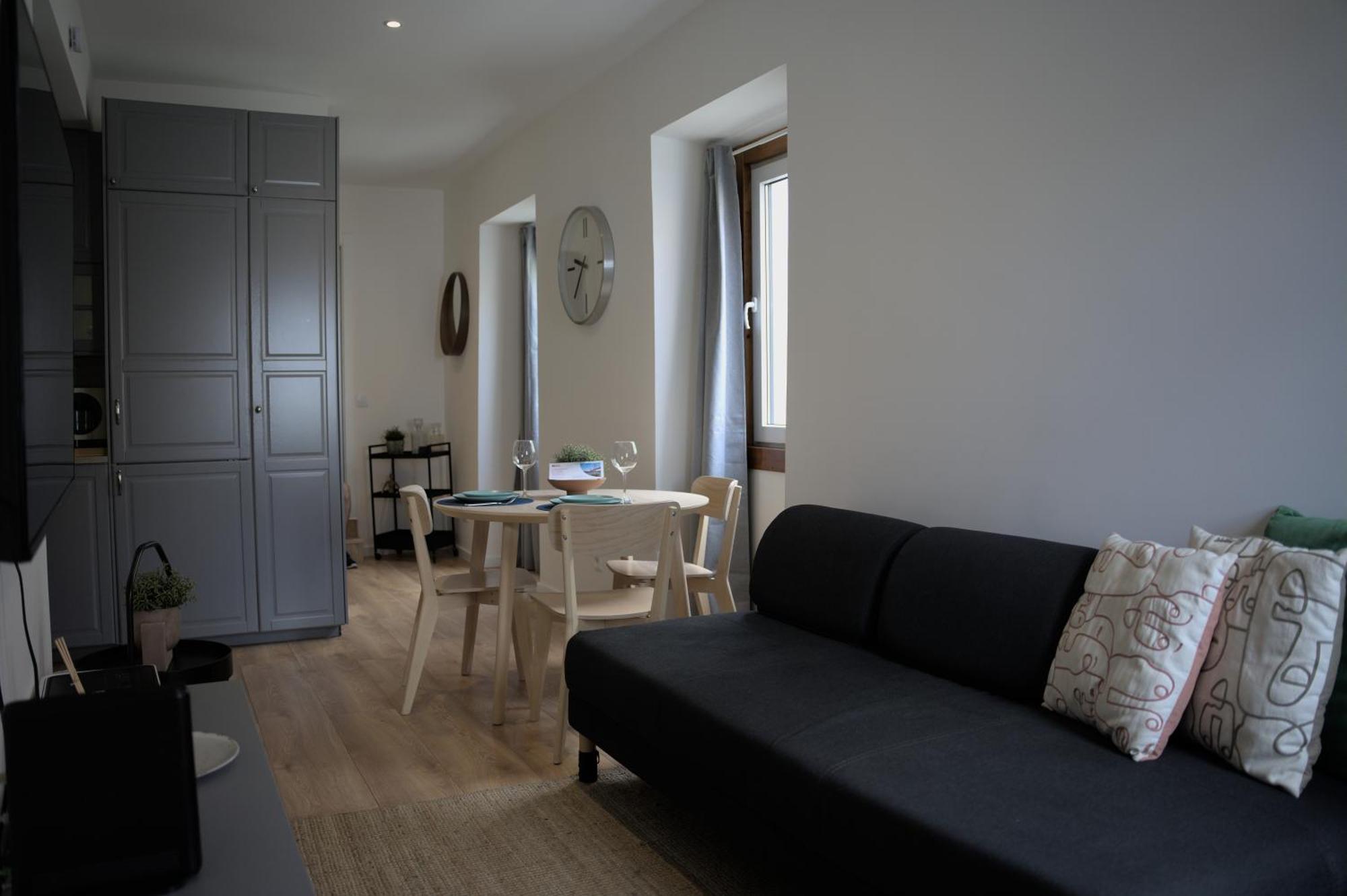 Apartment Elegant Flat Shared Outstanding Terrace Lisbon
