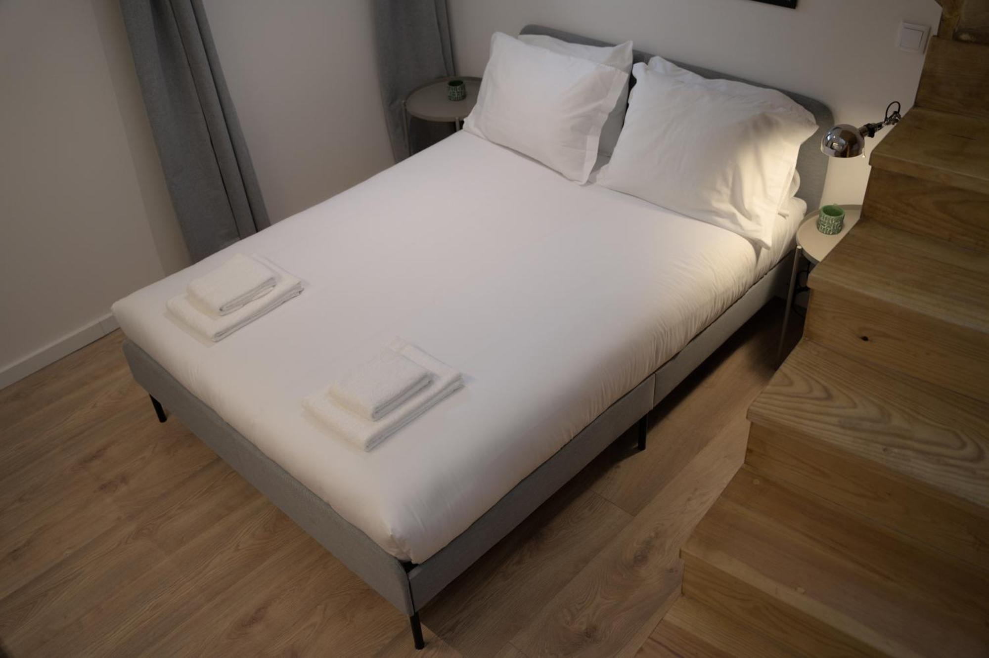 Apartment Elegant Flat Shared Outstanding Terrace *
